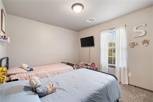2212 Cale Cove, Yukon, OK 73099
