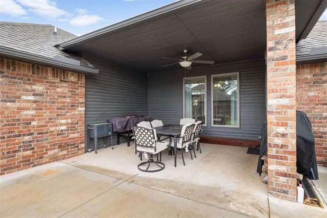 2212 Cale Cove, Yukon, OK 73099