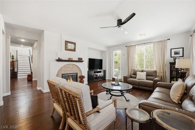 1360 Volturno Way, Henderson, NV 89052