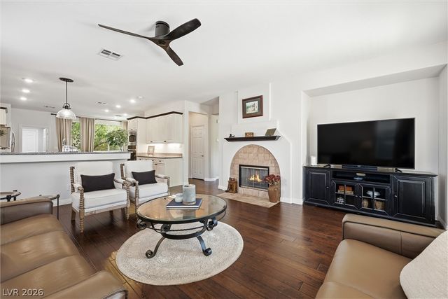 1360 Volturno Way, Henderson, NV 89052