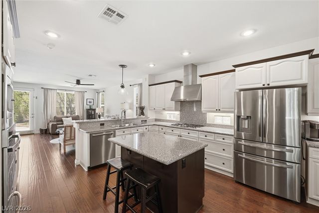 1360 Volturno Way, Henderson, NV 89052