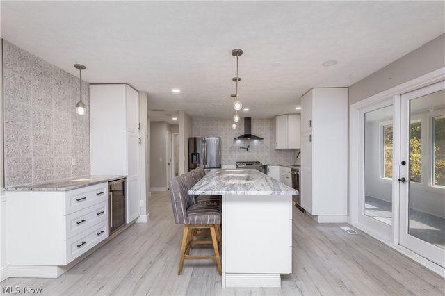 956 Brockton Avenue NW, Massillon, OH 44646