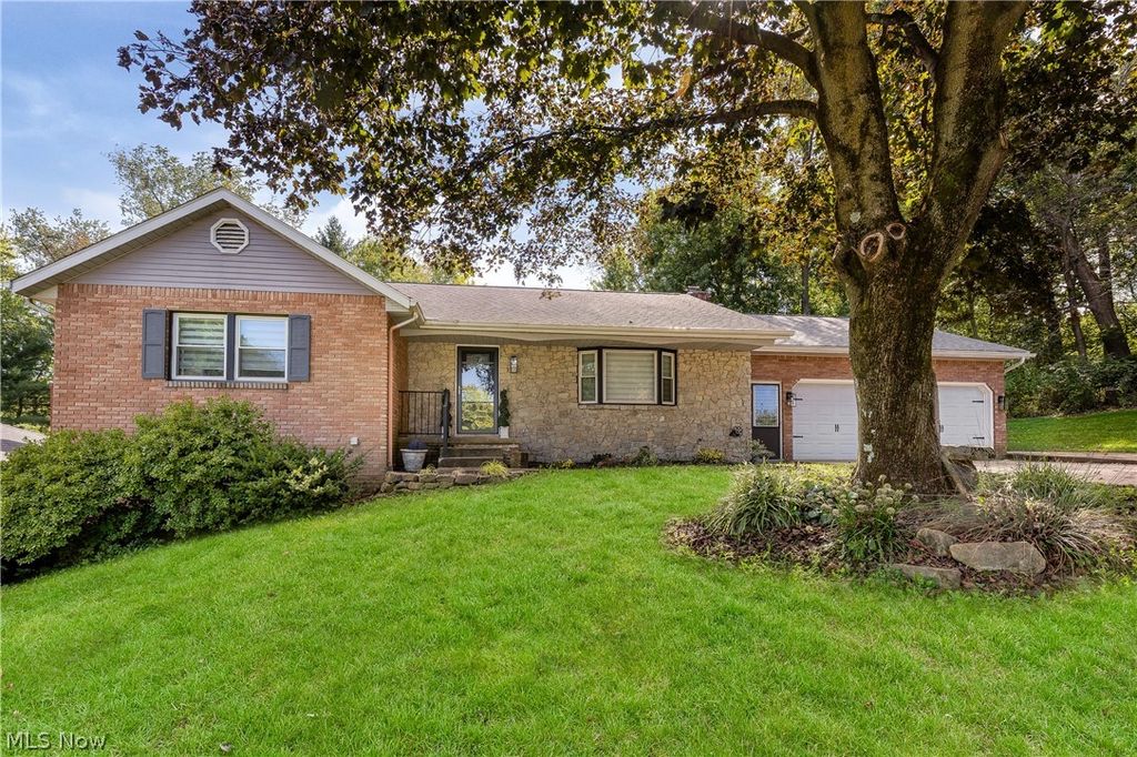 956 Brockton Avenue NW, Massillon, OH 44646
