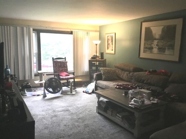 7817 Garden Lane, Justice, IL 60458