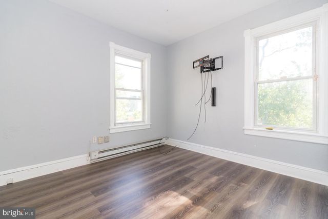 635 CHAMBERS ST, Trenton, NJ 08611