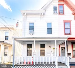 635 CHAMBERS ST, Trenton, NJ 08611