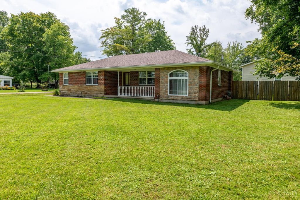 4245 Roselawn Avenue, Batavia Twp, OH 45103