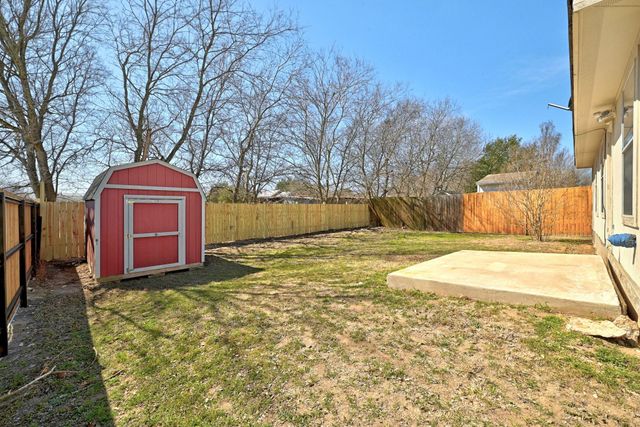 1251 Amberwood LOOP, Kyle, TX 78640