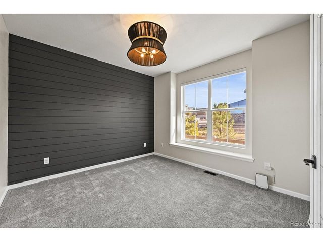 8376 Basalt Dr, Littleton, CO 80125