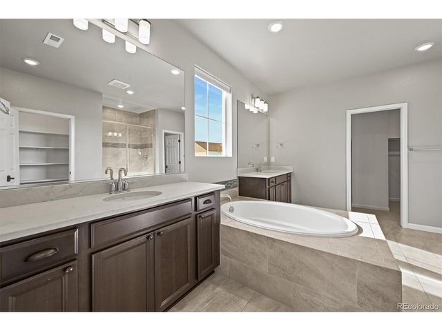 8376 Basalt Dr, Littleton, CO 80125