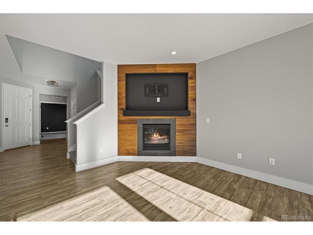 8376 Basalt Dr, Littleton, CO 80125