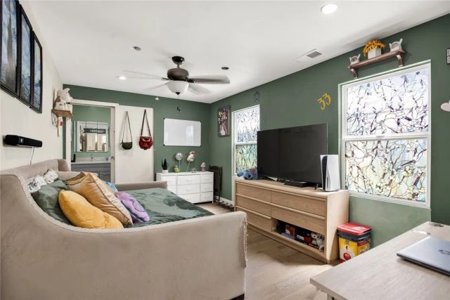 5244 Via Corona Street, Los Angeles, CA 90022