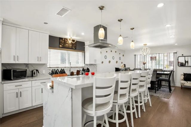 5244 Via Corona Street, Los Angeles, CA 90022