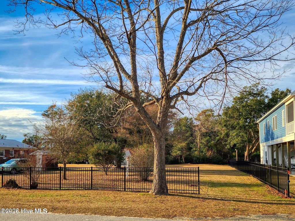 103 Broadview Lane, Hampstead, NC 28443