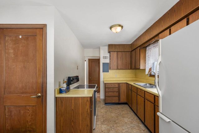 4803 Shore Acres Road, Monona, WI 53716