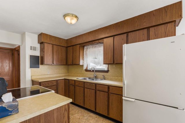 4803 Shore Acres Road, Monona, WI 53716