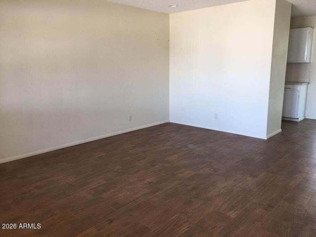 2308 N 51ST Place B, Phoenix, AZ 85008