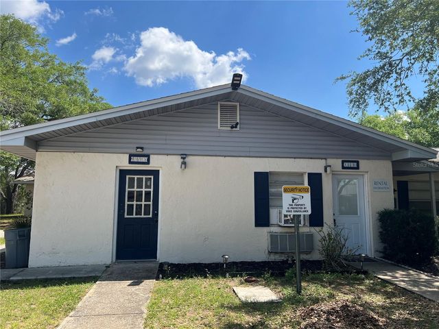 1000 E CAROLINE STREET, Tavares, FL 32778