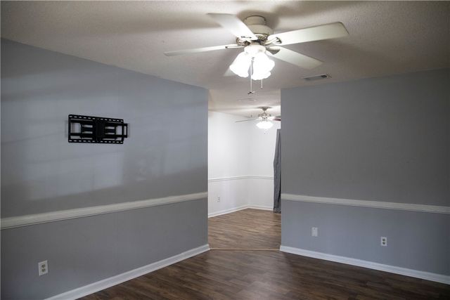 453 S Palm Street S, Jesup, GA 31546