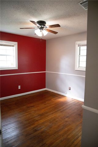 453 S Palm Street S, Jesup, GA 31546