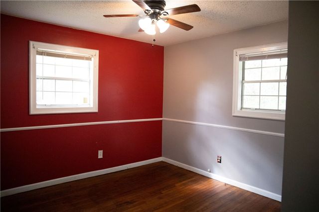 453 S Palm Street S, Jesup, GA 31546