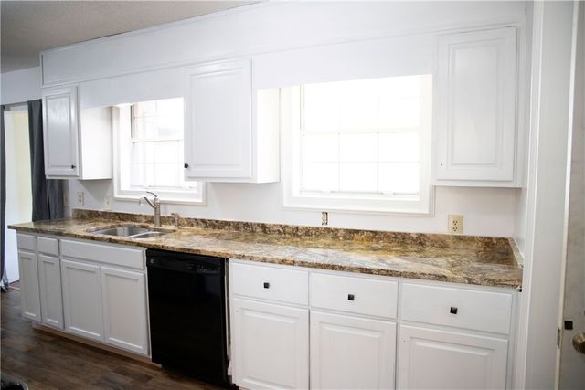 453 S Palm Street S, Jesup, GA 31546