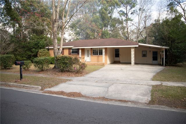 453 S Palm Street S, Jesup, GA 31546