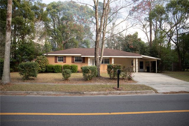 453 S Palm Street S, Jesup, GA 31546