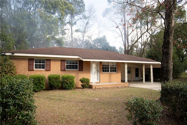 453 S Palm Street S, Jesup, GA 31546