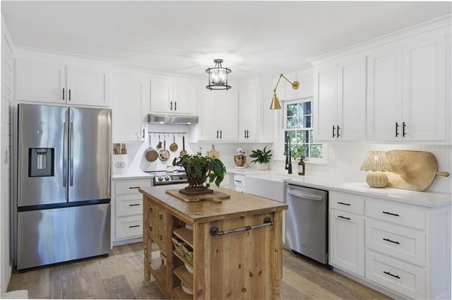 4345 Woodfield Drive, Gainesville, GA 30507