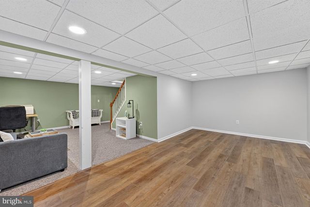 1019 LAFAYETTE DR, Yardley, PA 19067