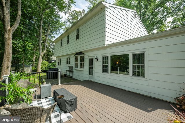 1019 LAFAYETTE DR, Yardley, PA 19067