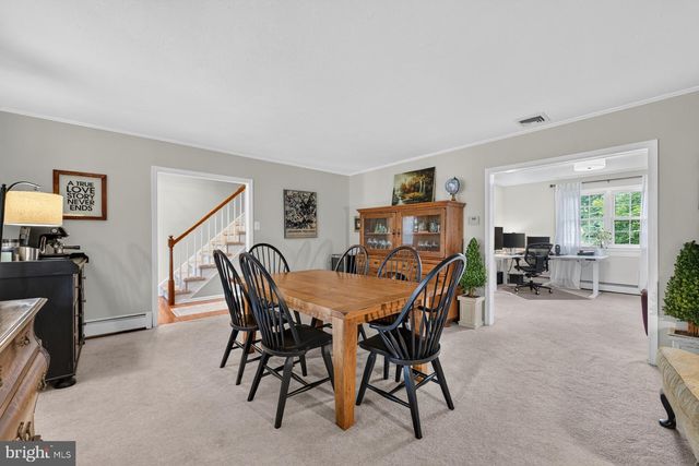 1019 LAFAYETTE DR, Yardley, PA 19067