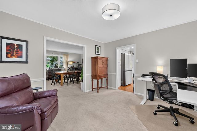 1019 LAFAYETTE DR, Yardley, PA 19067