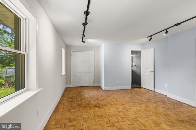 316 W ADAMS ST, Paulsboro, NJ 08066