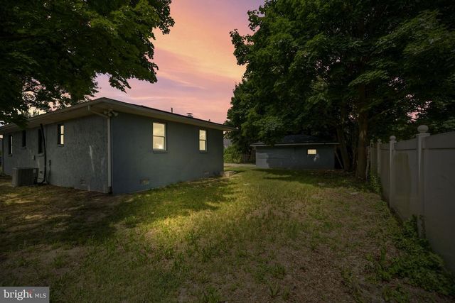 316 W ADAMS ST, Paulsboro, NJ 08066