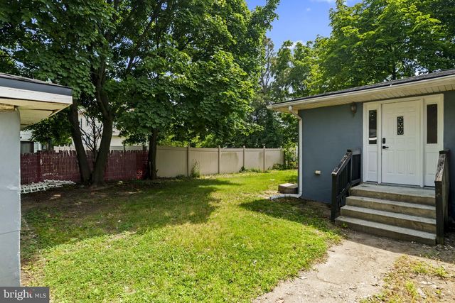 316 W ADAMS ST, Paulsboro, NJ 08066