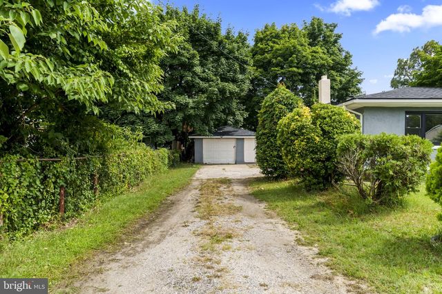 316 W ADAMS ST, Paulsboro, NJ 08066