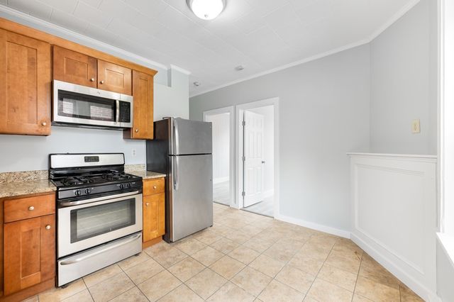 12 Foster 8, Boston, MA 02109