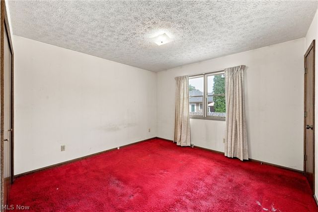 3197 Greenbrier Drive, Norton, OH 44203