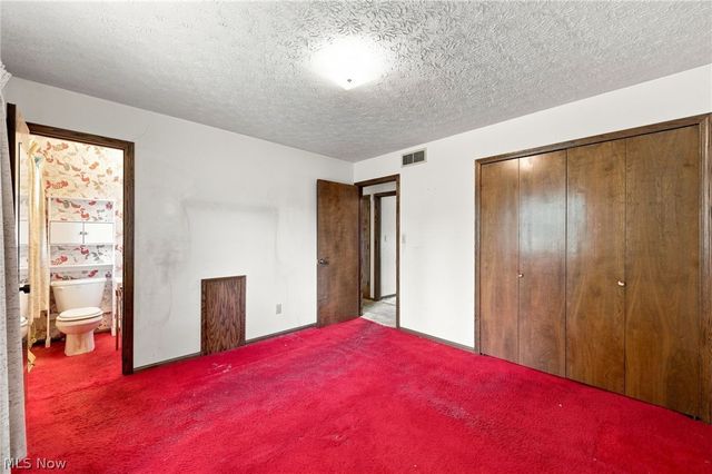 3197 Greenbrier Drive, Norton, OH 44203