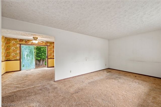 3197 Greenbrier Drive, Norton, OH 44203