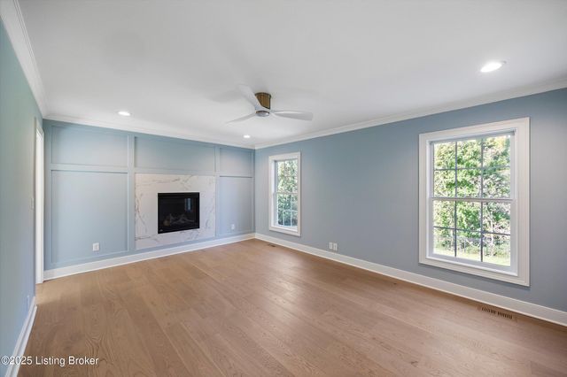 2418 Branning Rd, Louisville, KY 40222