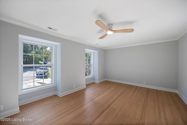 2418 Branning Rd, Louisville, KY 40222