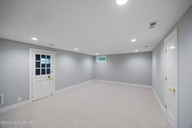 2418 Branning Rd, Louisville, KY 40222