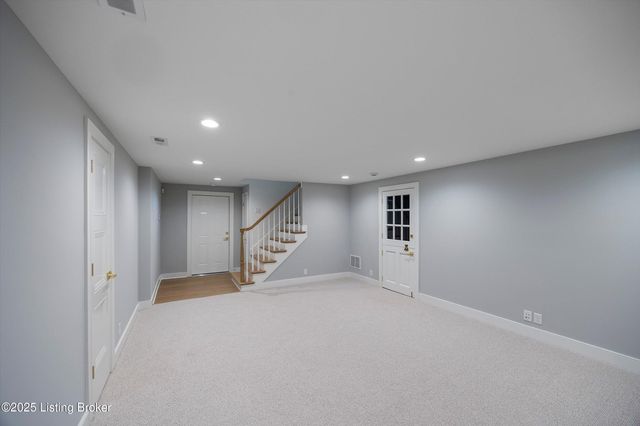 2418 Branning Rd, Louisville, KY 40222