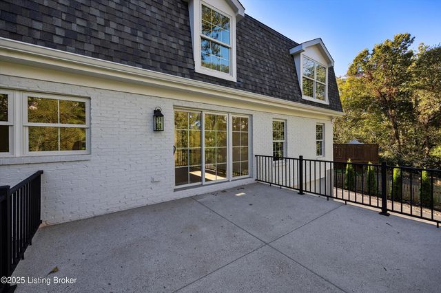 2418 Branning Rd, Louisville, KY 40222