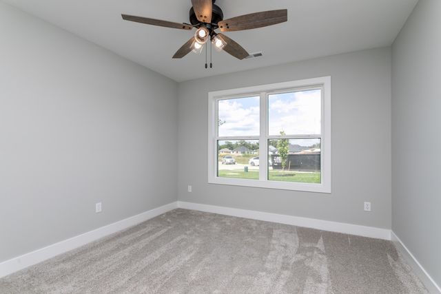 913 SPYGLASS CT, Columbia, MO 65201