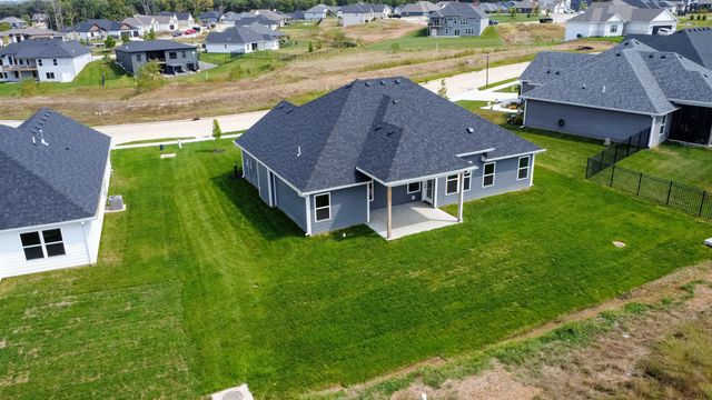 913 SPYGLASS CT, Columbia, MO 65201