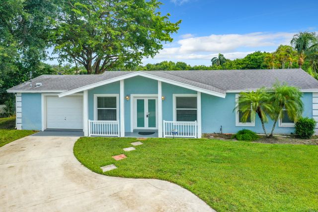 6803 Kingston Drive, Lake Worth, FL 33462
